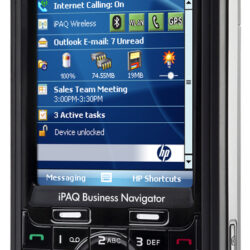 Telefono cellulare Hewlett Packard iPAQ 614 Business Navigator: solo il nome  tutto un programma
