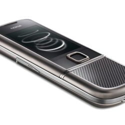 Telefono cellulare: Il meglio del Nokia 8800 Carbon Arte, la raffinata eleganza non ha confini…