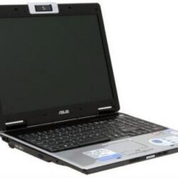 Notebook ASUS M51Se, il portatile dalla grande connettività 