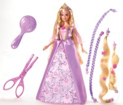 Scopri di più sull'articolo Barbie Raperonzolo 2009, la bambola torna per farsi acconciare gli splendidi capelli con trecce e applicazioni
