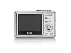 Scopri di più sull'articolo Fotocamera: BenQ DC E 605, la fotocamera per il pubblico femminile.
