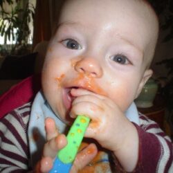 Alimentazione neonati, guida a cibi sicuri e pappe neonati