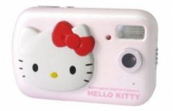 Scopri di più sull'articolo La stupenda ed originalissima fotocamera Exemode Hello Kitty DC 500