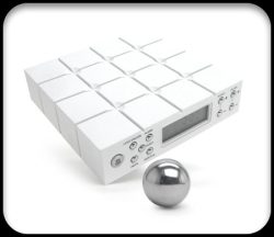 Scopri di più sull'articolo Memory Ball Alarm Clock: magica radiosveglia e periferica
