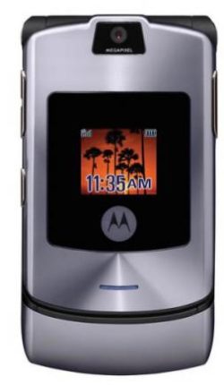 Scopri di più sull'articolo Cellulare: Motorola Razr V3 i, il degno erede del modello V3 dalle funzionalità  ampliate.