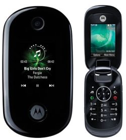 Scopri di più sull'articolo Motorola U9 potere al design!