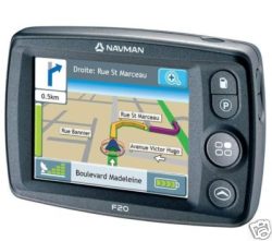 Scopri di più sull'articolo Navman GPS – F20 Navigatore Portatile Antiriflesso Display LCD