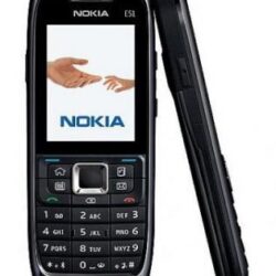 Cellulare: Nokia E51, uno smart phone apparentemente normale.