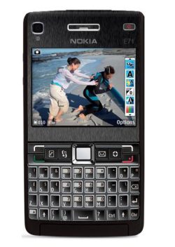 Scopri di più sull'articolo Telefono cellulare Nokia E71, ennesimo smartphone di casa Nokia