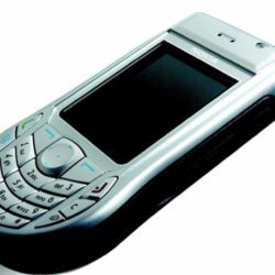 Nokia 6630, il telefono che ha rivoluzionato il modo di comunicare e intendere la telefonia cellulare degli ultimi anni