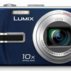 Fotocamera: Panasonic Lumix DMC-TZ3, la fotocamera con grandangolare.