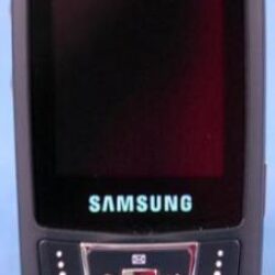 Cellulare: Samsung SCH R610, il cellulare adatto a chi è alla ricerca della semplicità .