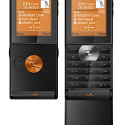 Sony Ericsson w350. Perfetto crossover tra telefono e lettore mp3